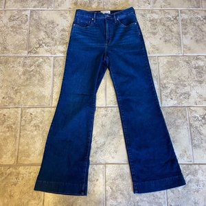 Everlane - The High Rise Flare Jean